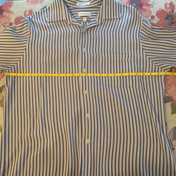 Van Heusen Large Broadcloth Button Down Long Sleeve Shirt White/Blue Str… - Picture 5 of 10